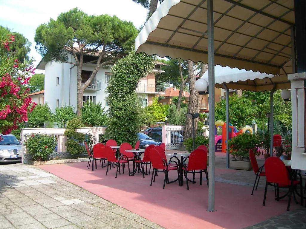 Hotel Volturno Cervia 3*,